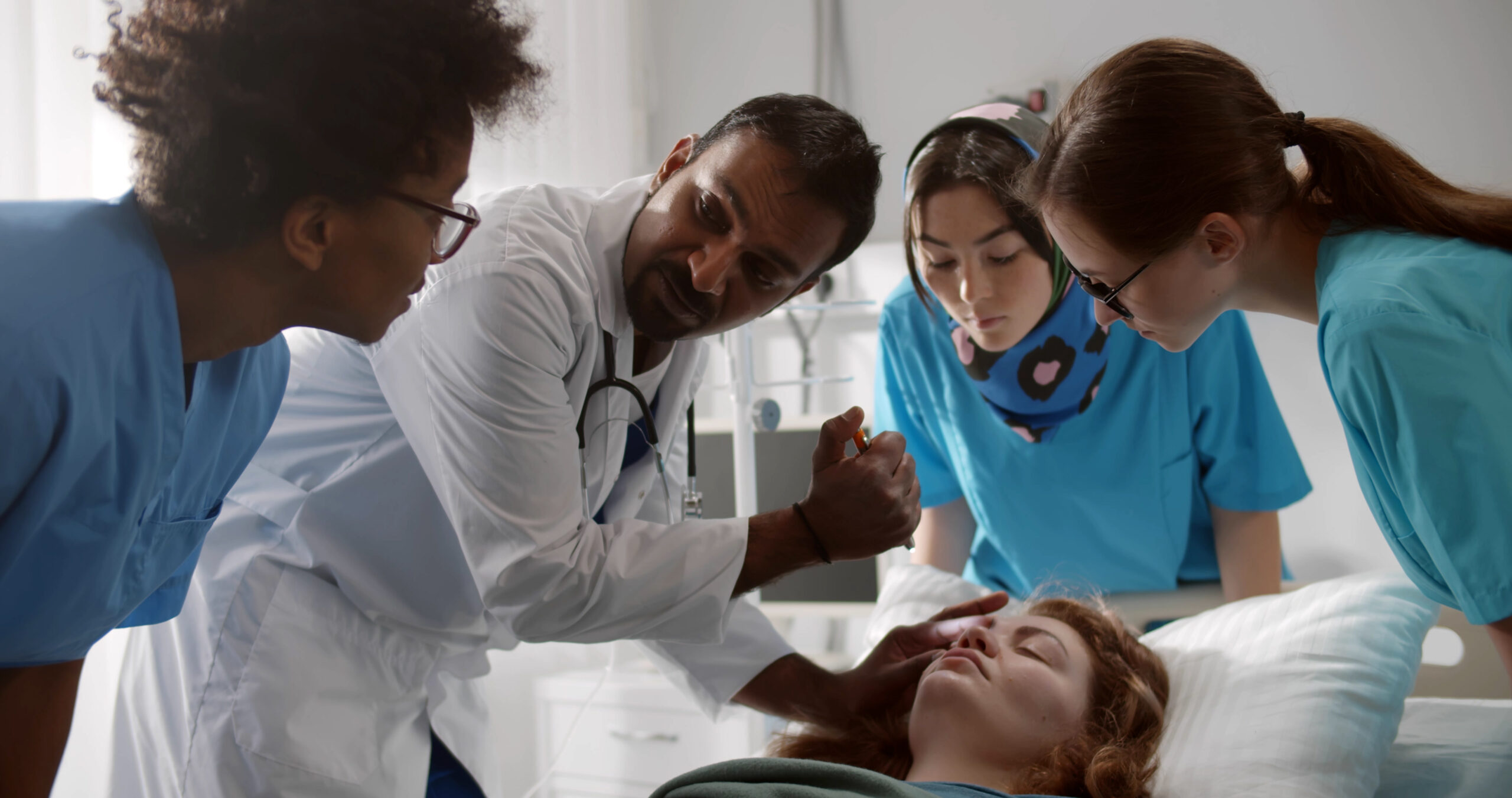 En pro del bienestar mental de los profesionales de la salud