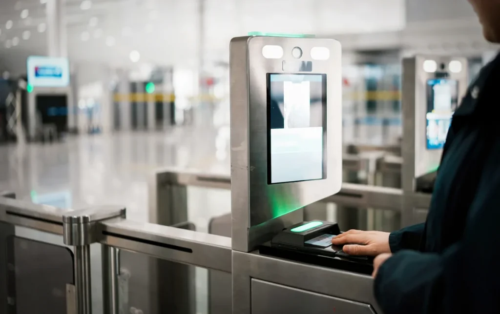 Las empresas deben hacer auditorías y pruebas de seguridad periódicas.