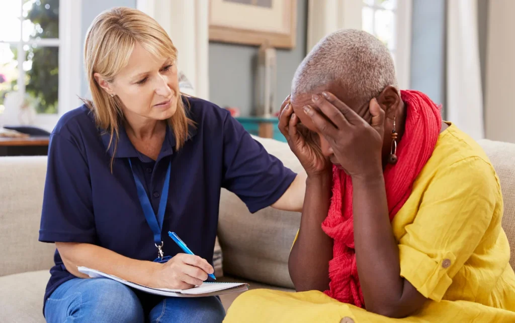 La depresión suele camuflarse como insomnio, dolor, cansancio, irritabilidad dificultando su diagnóstico inicial y enfrentado un filtro silencioso frecuente: el estigma.