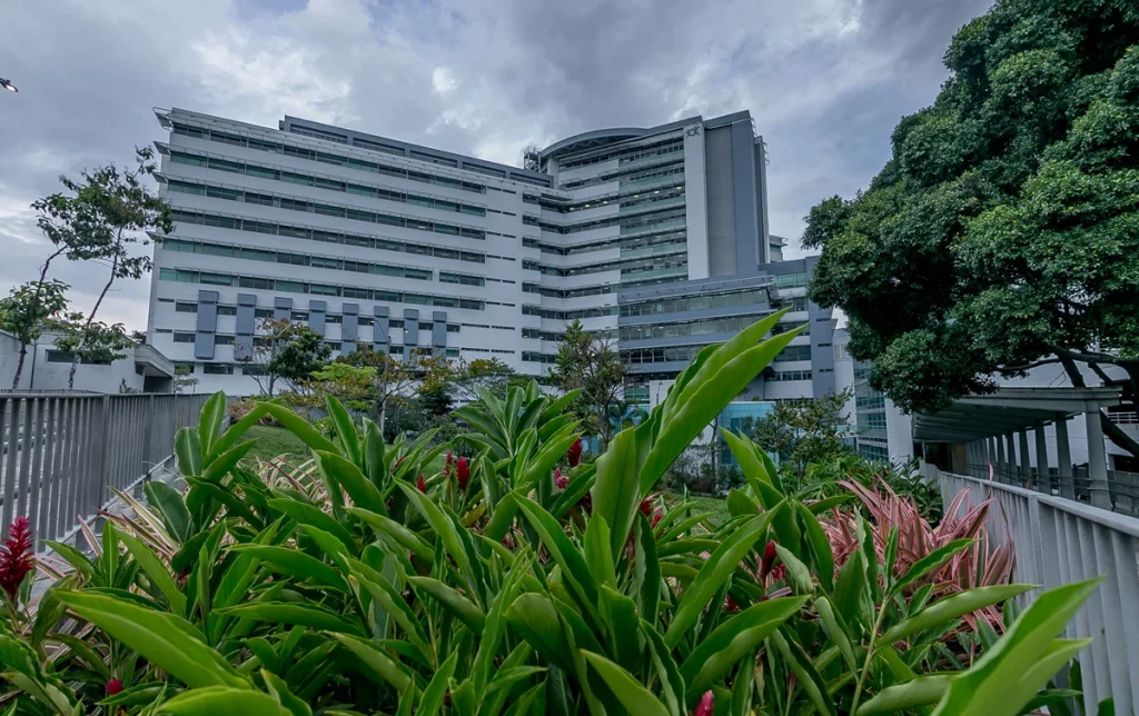 El Hospital Pablo Tobón Uribe fue el primero en Colombia en recibir la acreditación del Sistema Único de Acreditación en Salud en la categoría de Excelencia