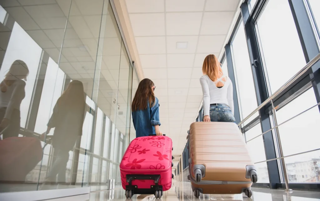 Muchas personas se preparan para una jornada de descanso en la que lo primordial es conectar con la naturaleza, la espiritualidad y el autocuidado.