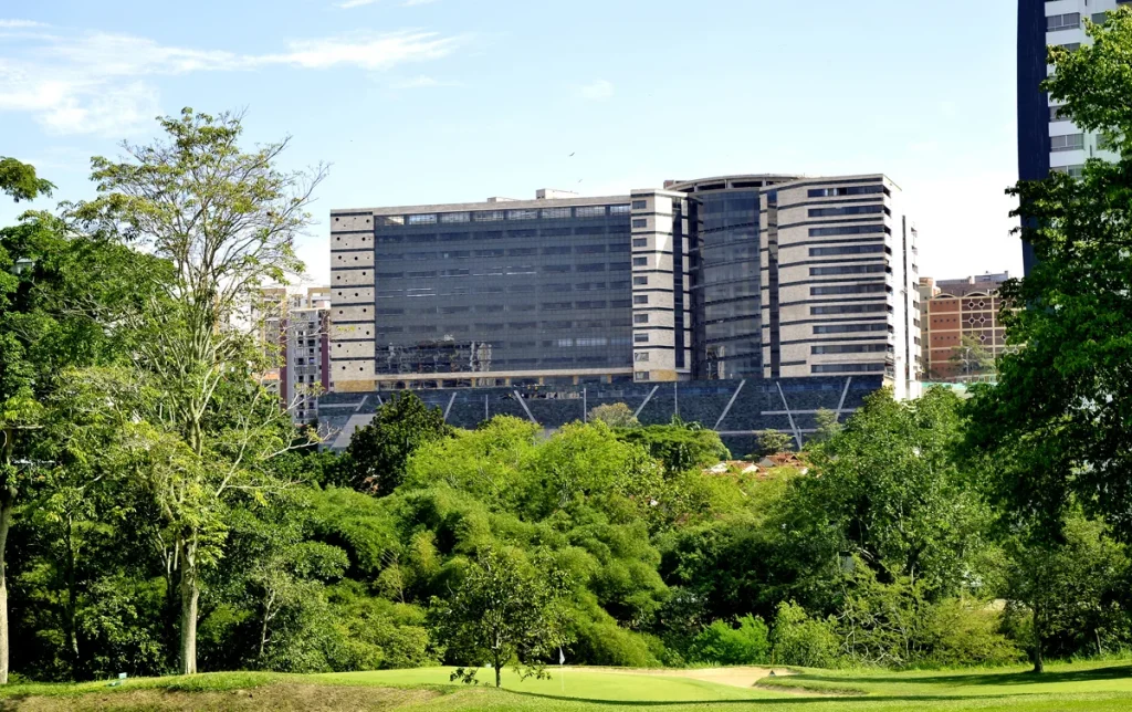 Clínica FOSCAL 50 años